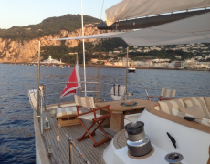 Benetti 90
